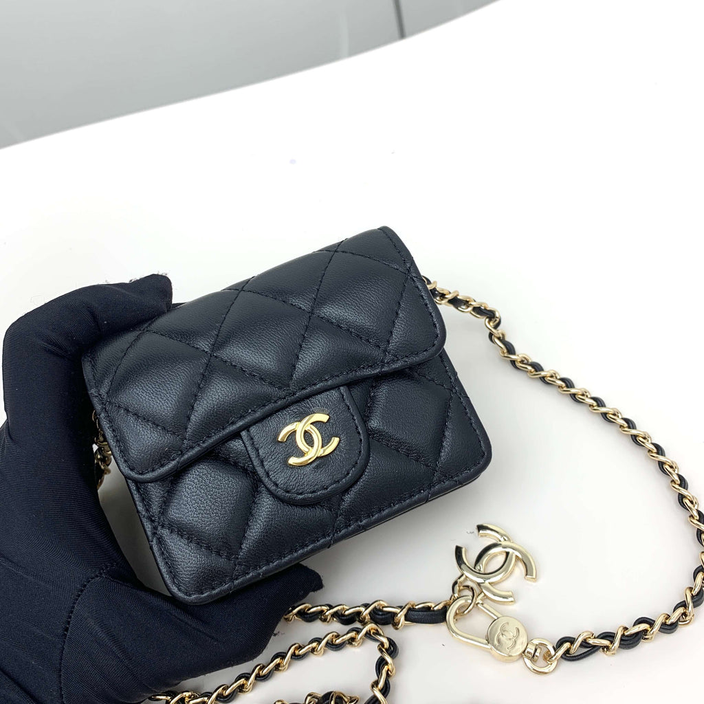 Chanel Boy – Noir & Or Vieilli