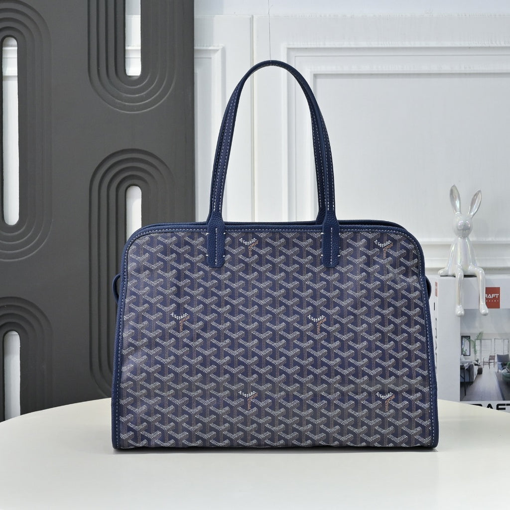 Goyard Saint Louis Tote PM – Bleu Marine