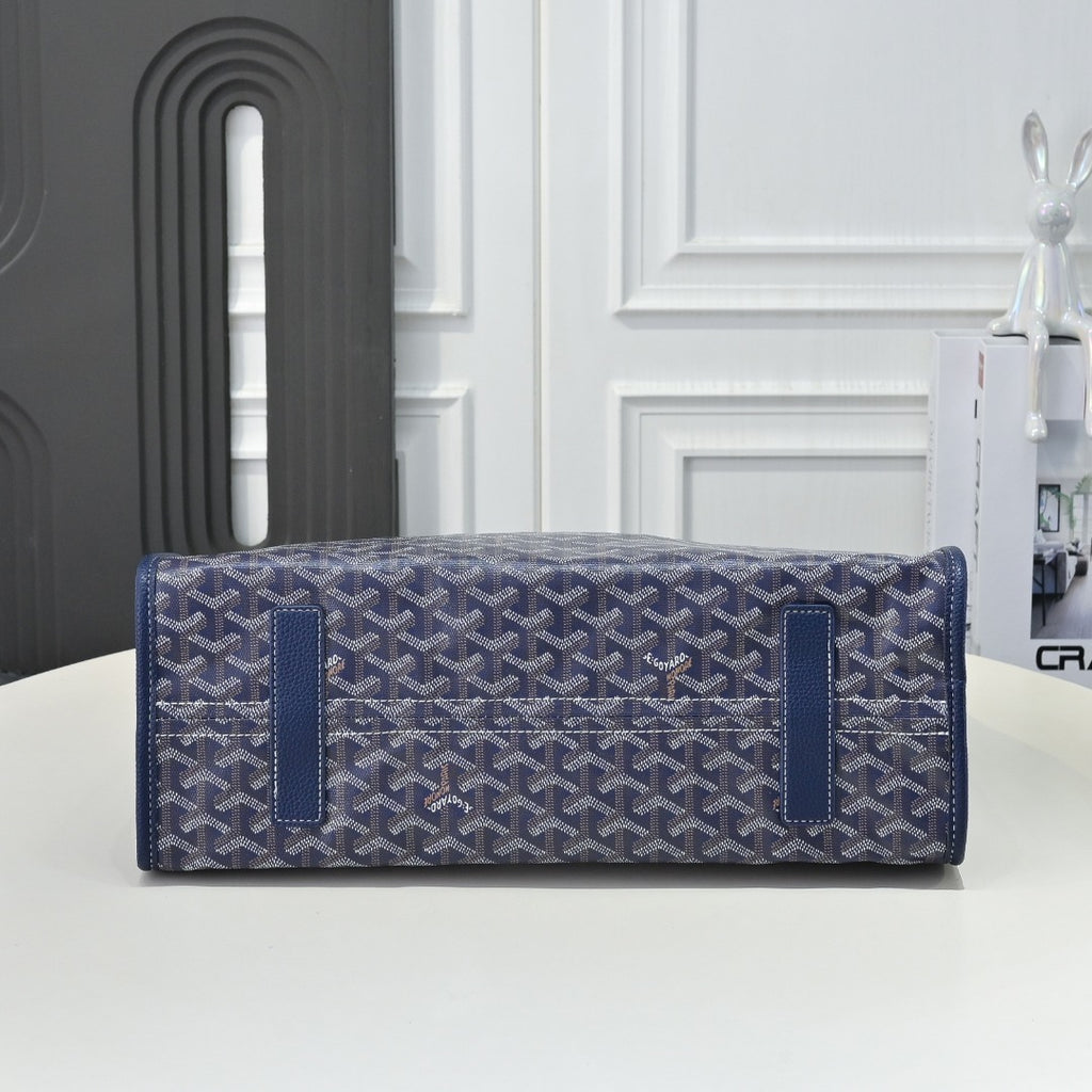 Goyard Saint Louis Tote PM – Bleu Marine