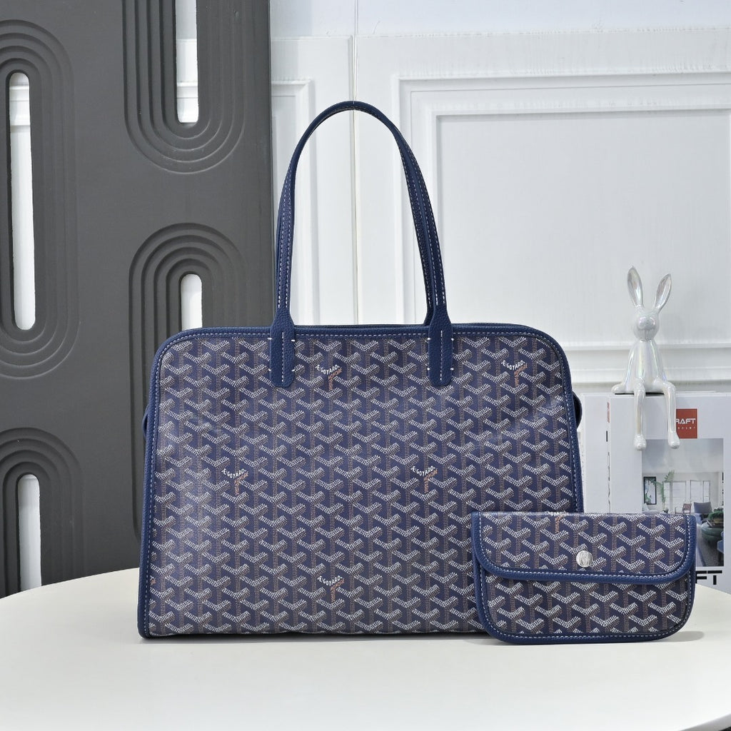 Goyard Saint Louis Tote PM – Bleu Marine