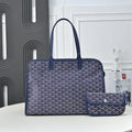 Goyard Saint Louis Tote PM – Bleu Marine
