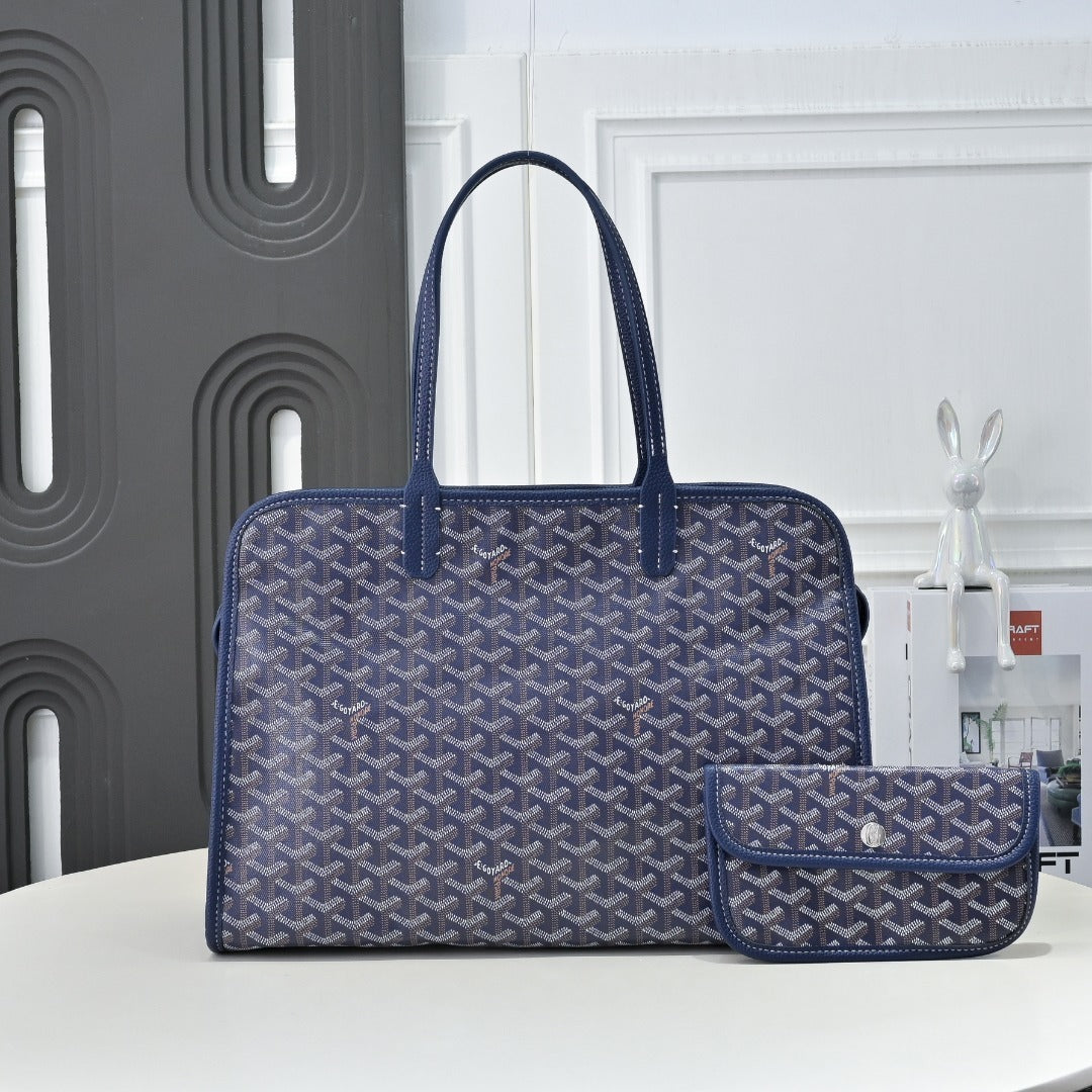 Goyard Saint Louis Tote PM – Bleu Marine