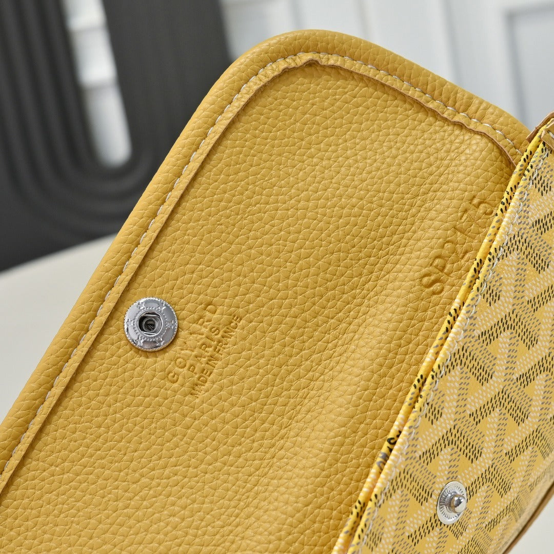 Goyard Saint Louis Tote PM – Jaune Goyardine