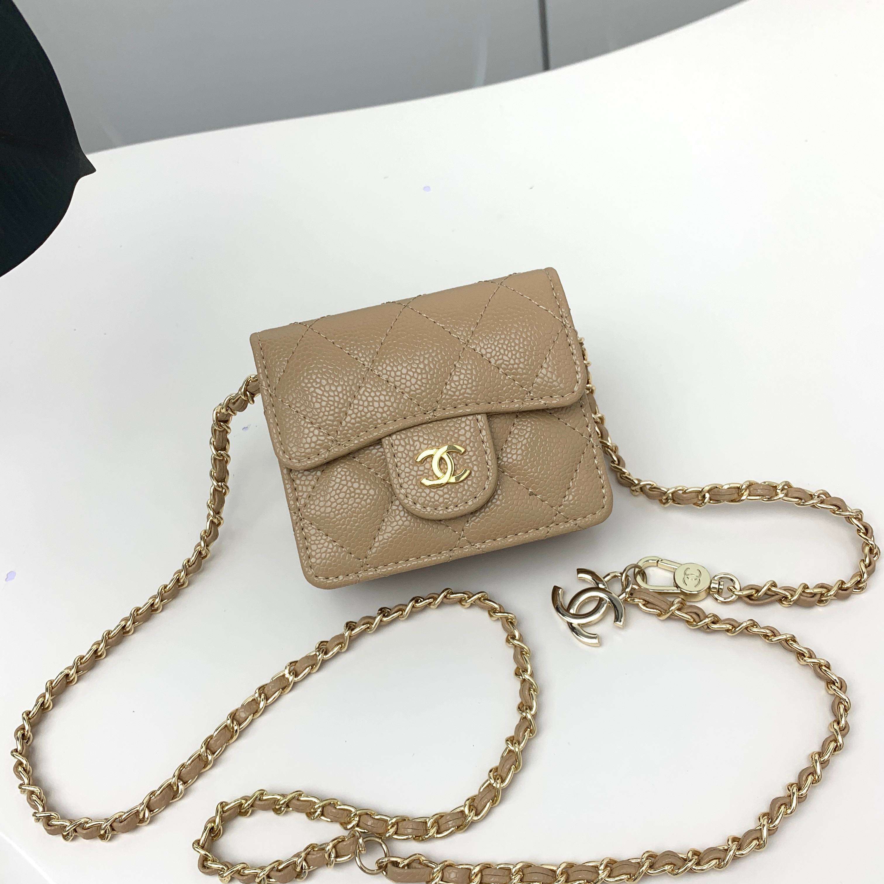 Chanel Boy – Beige & Or Vieilli