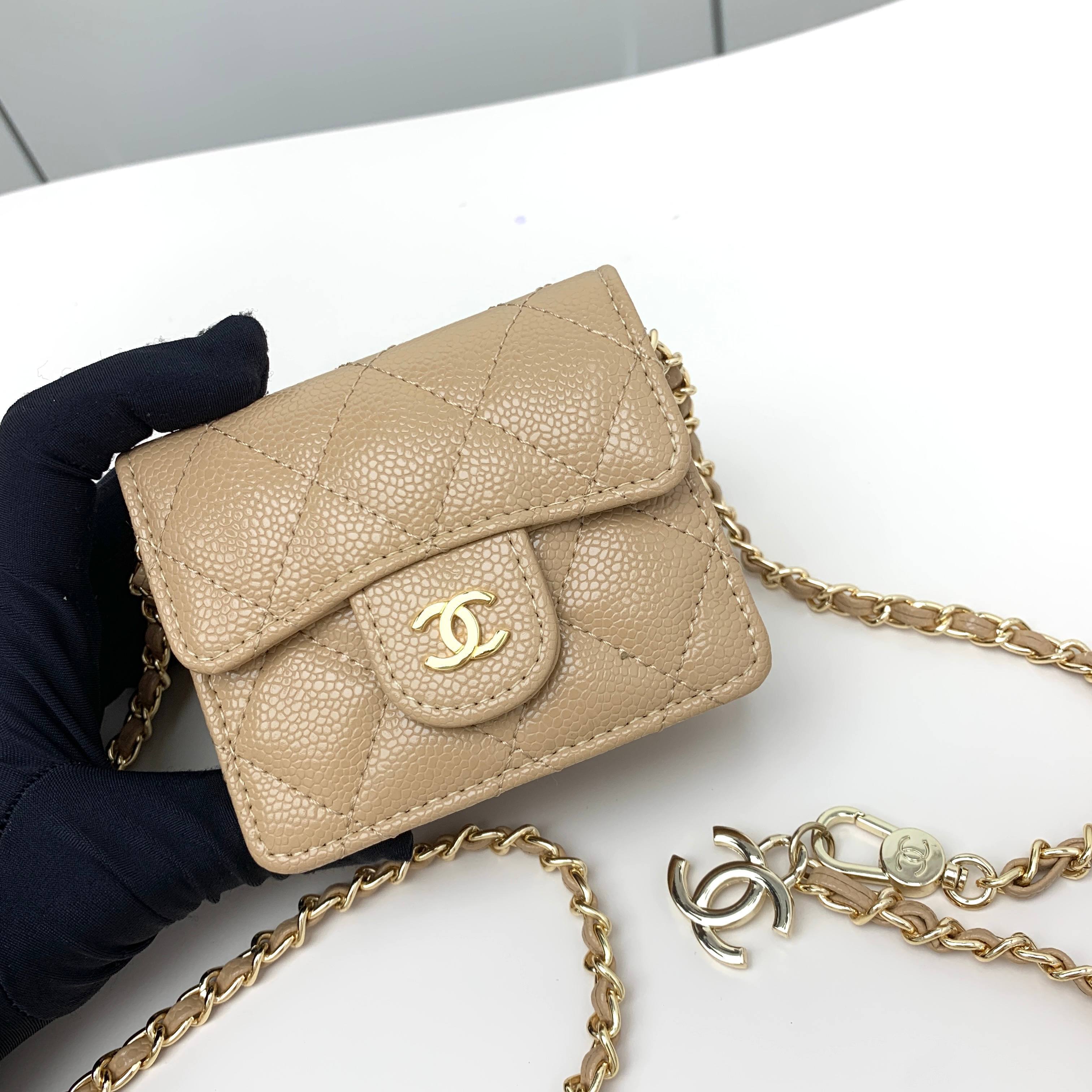 Chanel Boy – Beige & Or Vieilli