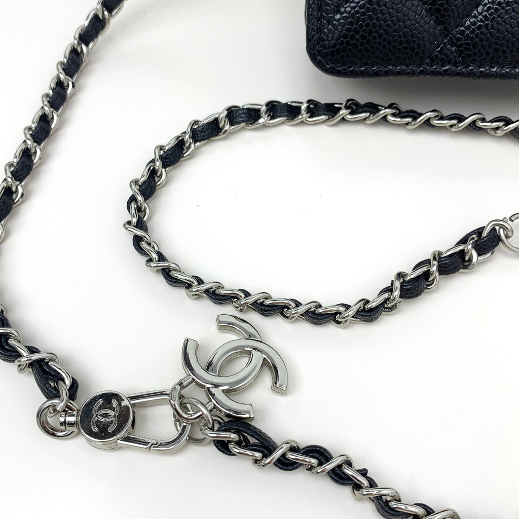 Chanel Boy – Noir & Argent Vieilli